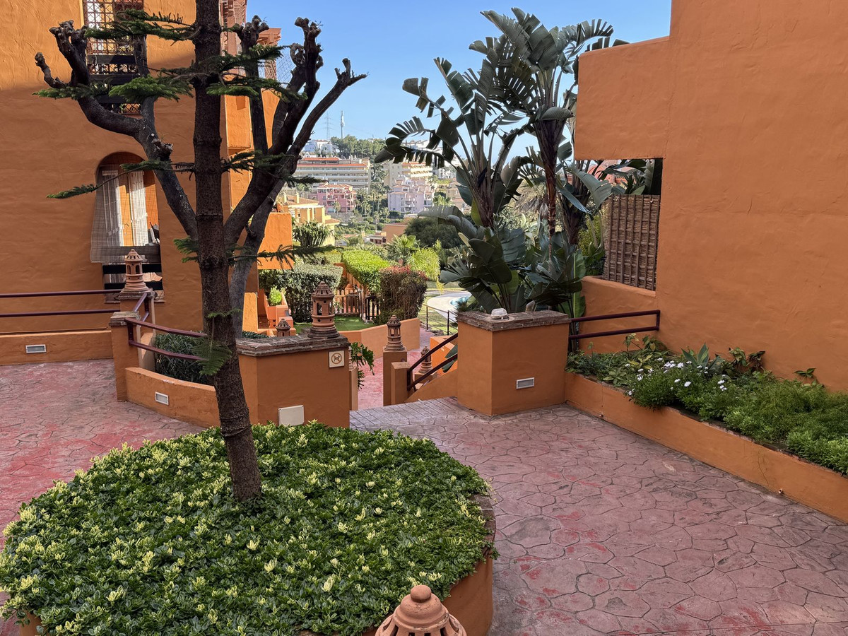 3 Bed Apartment for sale in Riviera Del Sol Costa Del Sol, Málaga, Spain