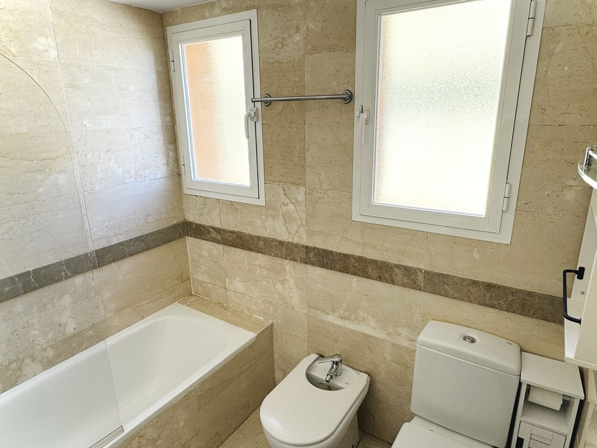 3 Bed Apartment for sale in Riviera Del Sol Costa Del Sol, Málaga, Spain