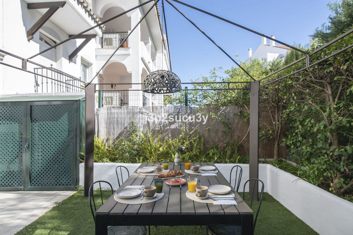 3 Bed Apartment for sale in Guadalmina Baja Costa Del Sol, Málaga, Spain