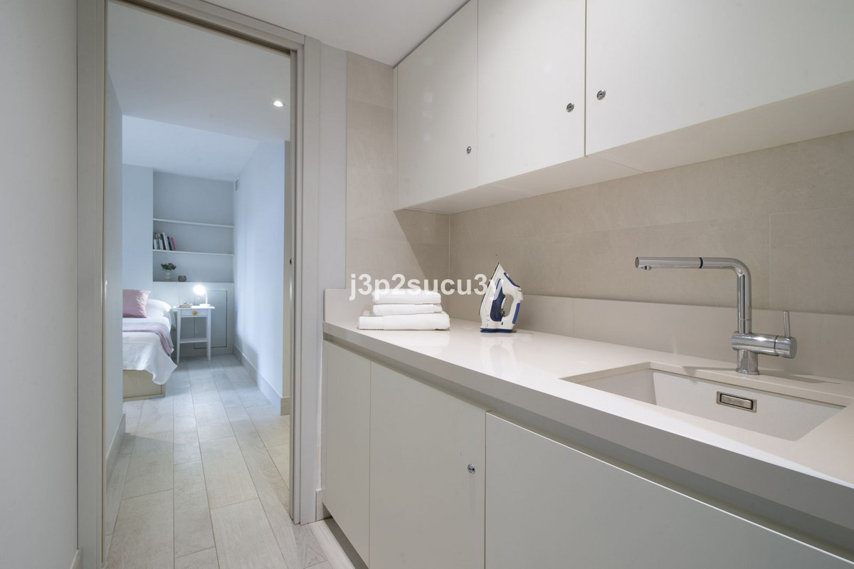 3 Bed Apartment for sale in Guadalmina Baja Costa Del Sol, Málaga, Spain