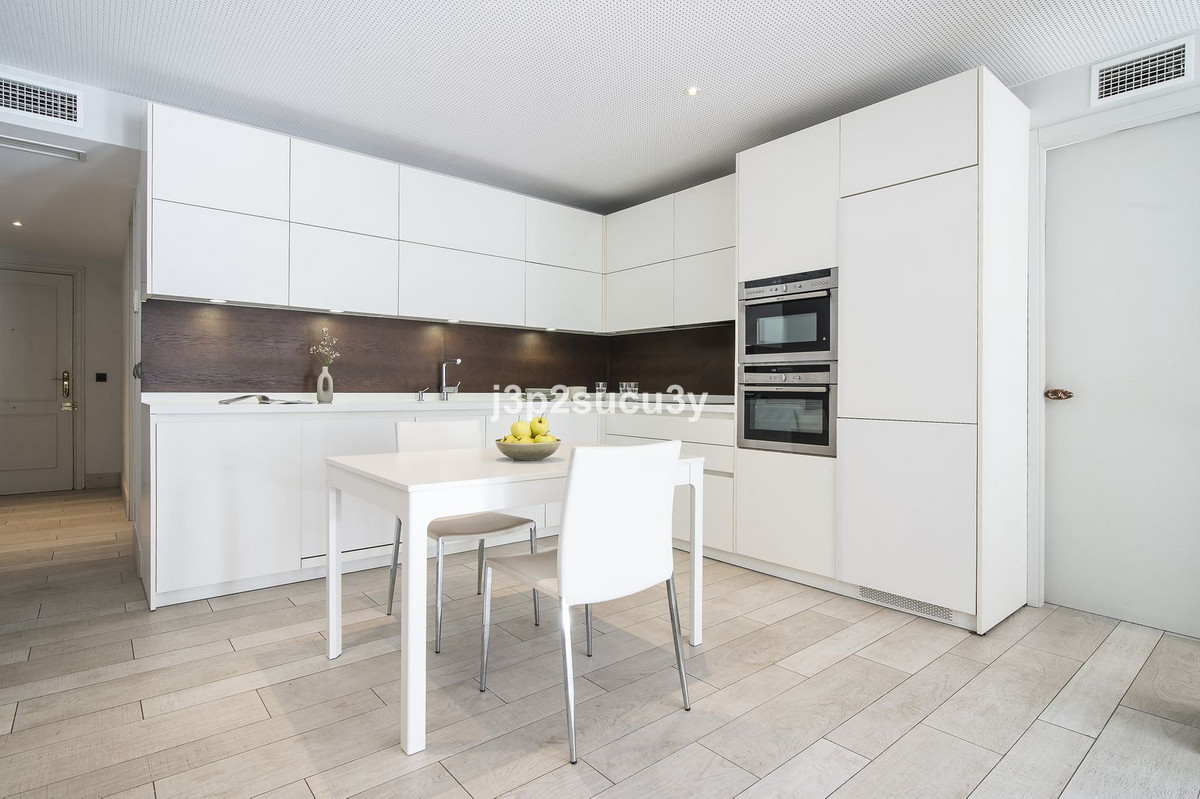 3 Bed Apartment for sale in Guadalmina Baja Costa Del Sol, Málaga, Spain