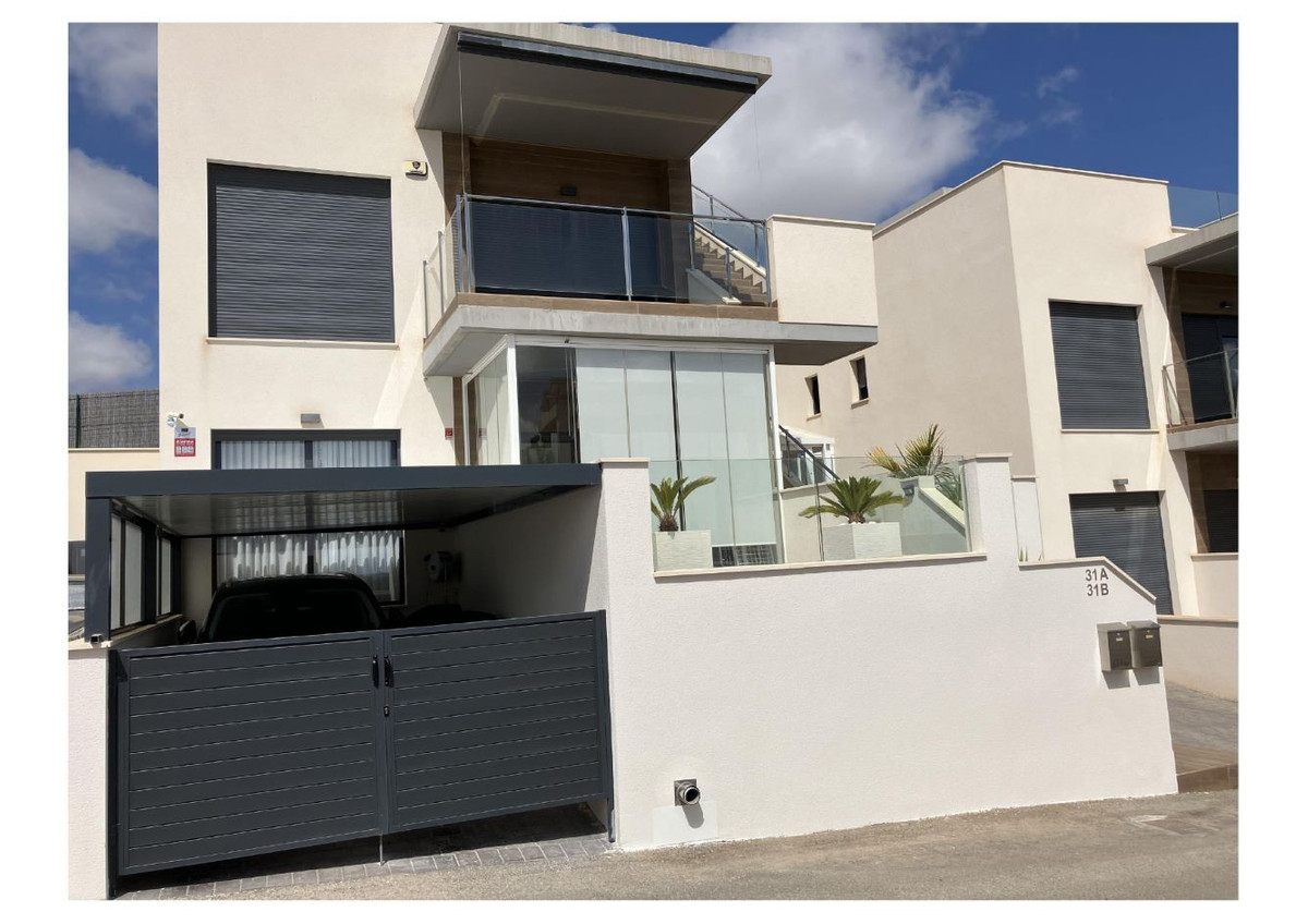 Se vende Bungalow de 2 dormitorios en Costa Blanca, Alicante, España