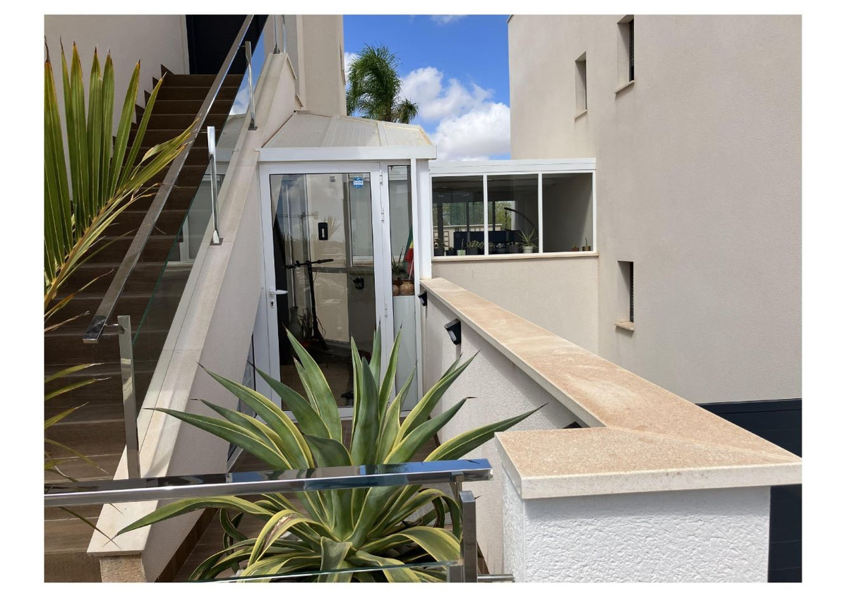 Se vende Bungalow de 2 dormitorios en Costa Blanca, Alicante, España