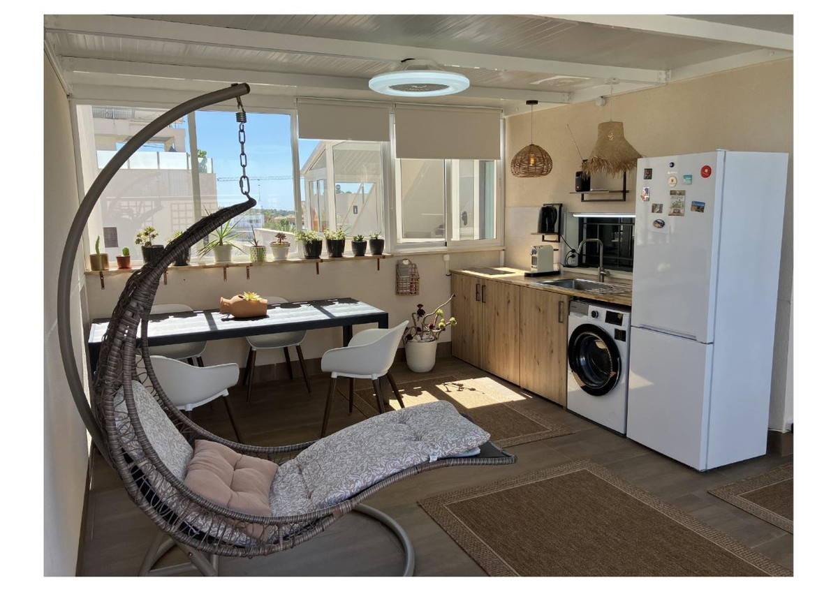 Se vende Bungalow de 2 dormitorios en Costa Blanca, Alicante, España