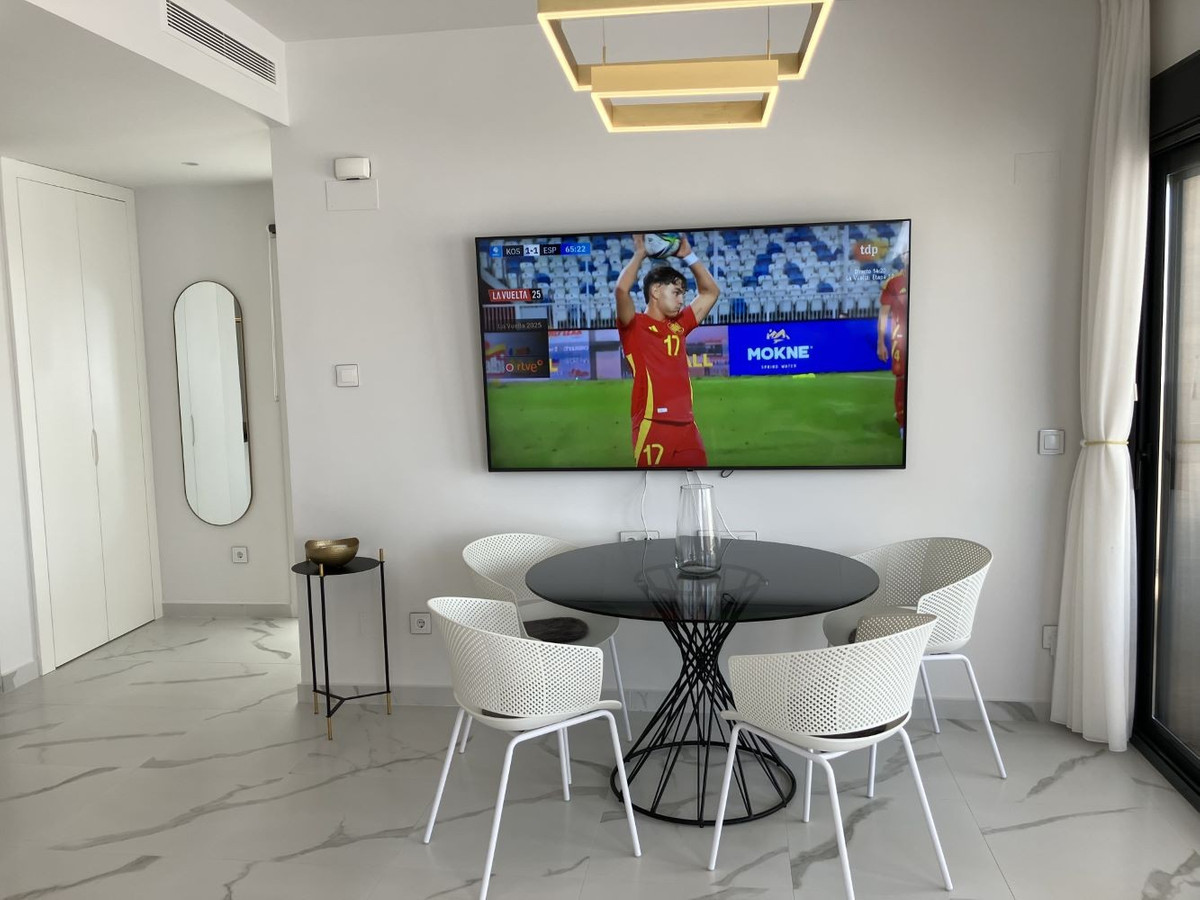 Se vende Bungalow de 2 dormitorios en Costa Blanca, Alicante, España