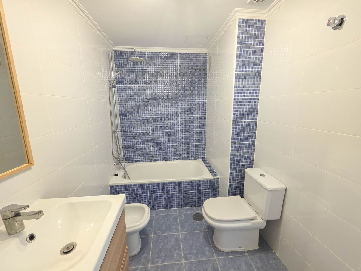 2 Bed Apartment for sale in San Luis De Sabinillas Costa Del Sol, Málaga, Spain