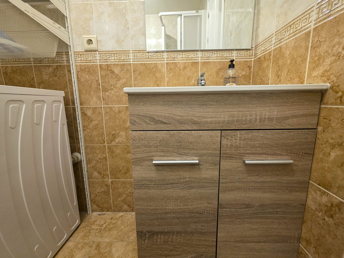 2 Bed Apartment for sale in San Luis De Sabinillas Costa Del Sol, Málaga, Spain
