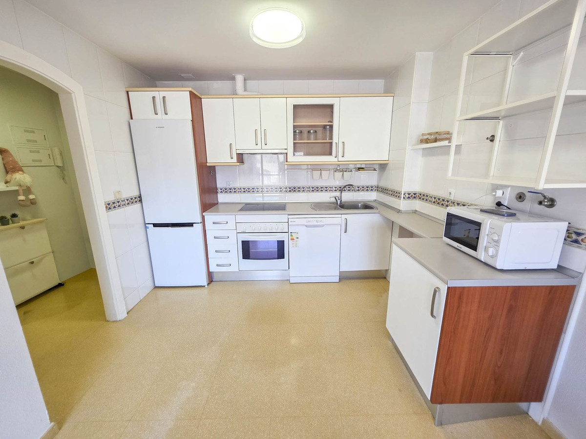 2 Bed Apartment for sale in San Luis De Sabinillas Costa Del Sol, Málaga, Spain