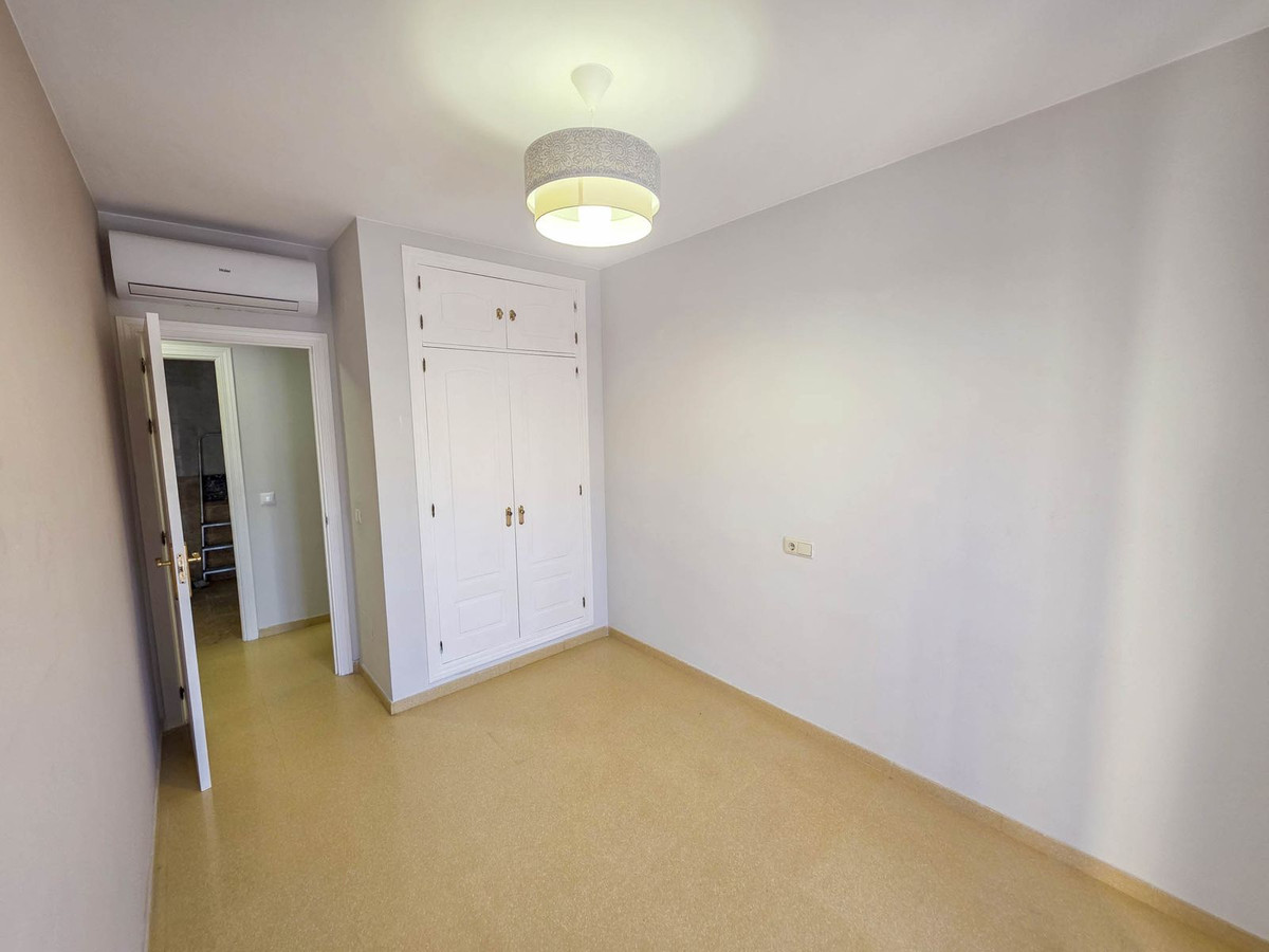 2 Bed Apartment for sale in San Luis De Sabinillas Costa Del Sol, Málaga, Spain