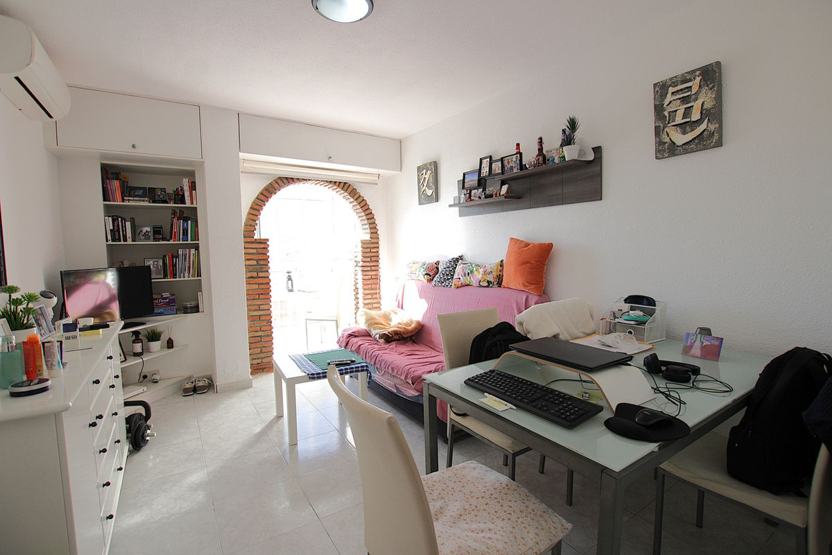 Se vende Apartamento Planta Media de 1 dormitorios en Costa Del Sol, Málaga, España