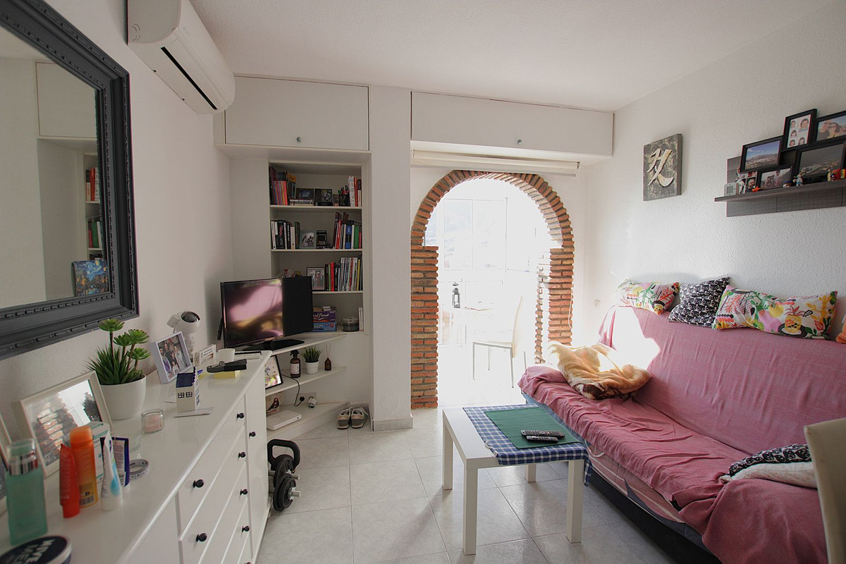 Se vende Apartamento Planta Media de 1 dormitorios en Costa Del Sol, Málaga, España