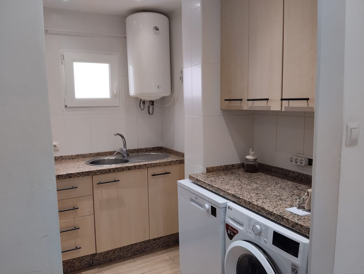 2 Bed Apartment for sale in Marbella Costa Del Sol, Málaga, Spain