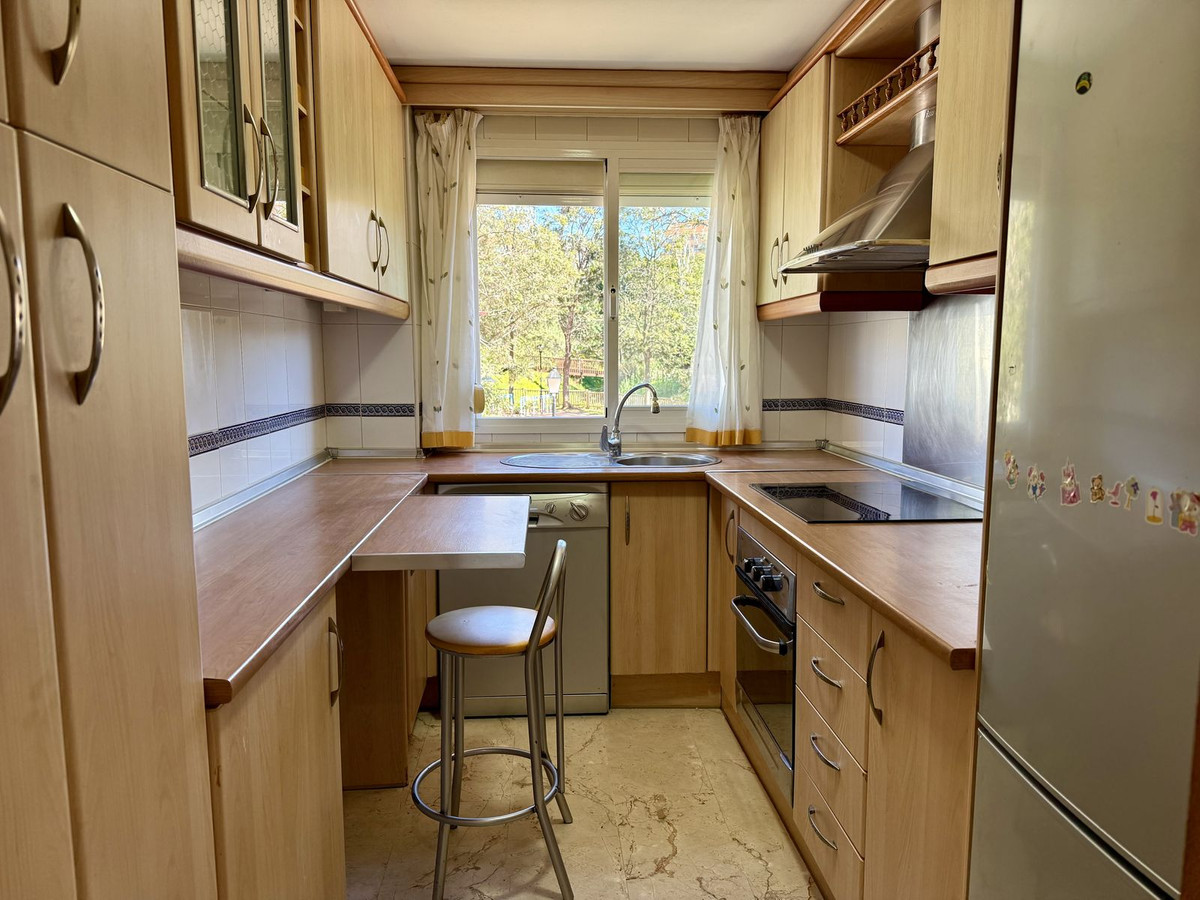 Se vende Apartamento Planta Media de 3 dormitorios en Costa Del Sol, Málaga, España