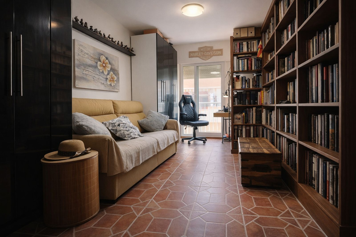 3 Bed Apartment for sale in Estepona Costa Del Sol, Málaga, Spain
