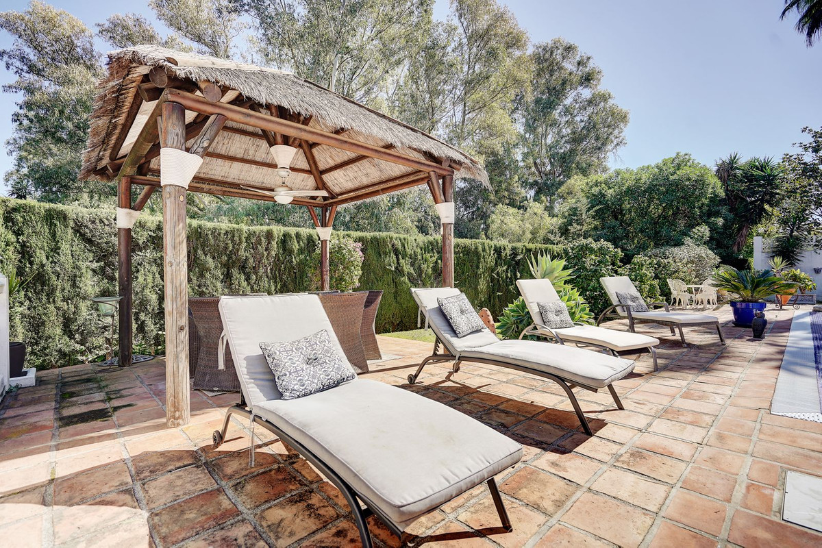 Se vende Villa - Chalet de 3 dormitorios en Costa Del Sol, Málaga, España