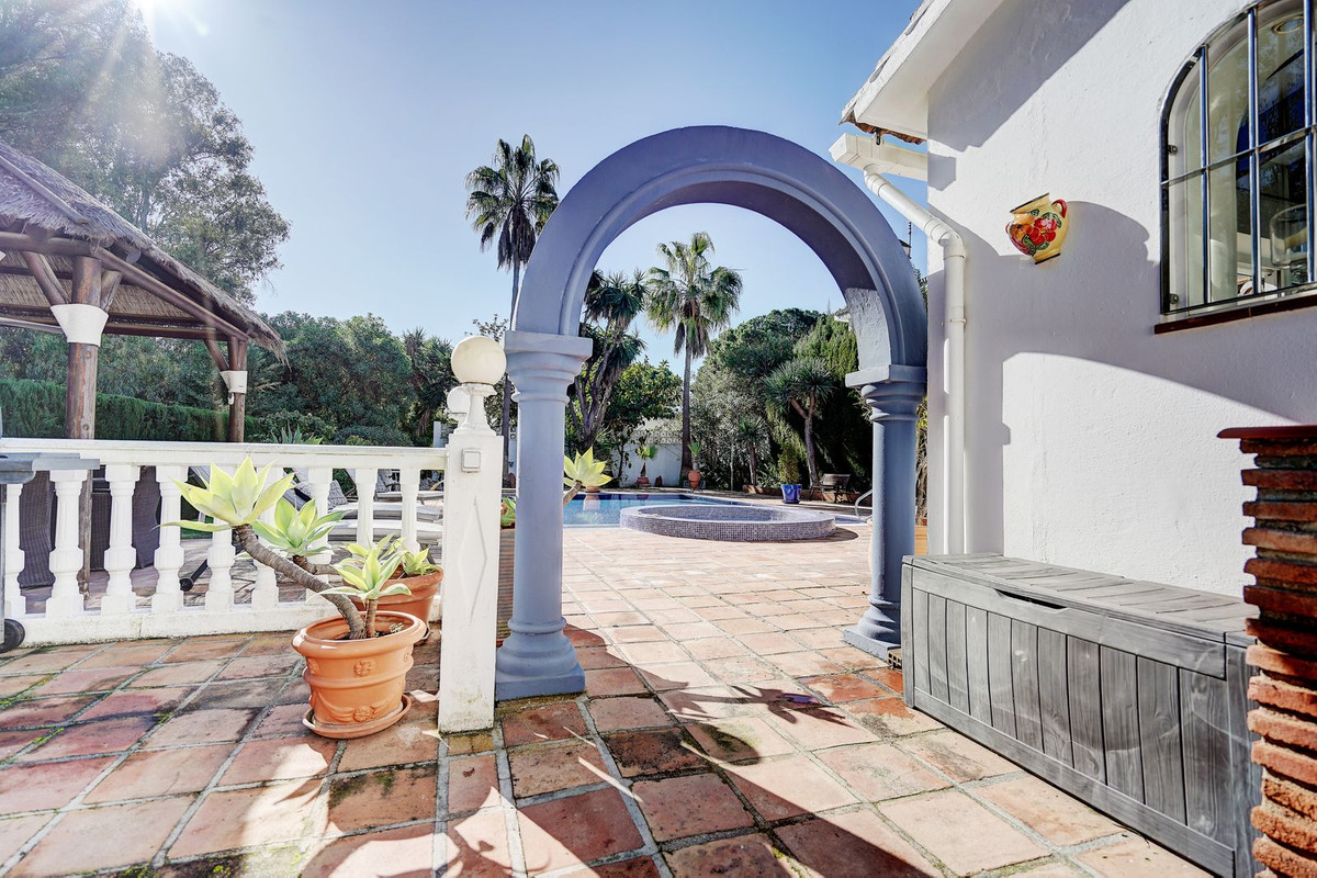 Se vende Villa - Chalet de 3 dormitorios en Costa Del Sol, Málaga, España