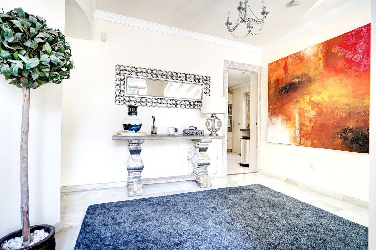 Se vende Villa - Chalet de 3 dormitorios en Costa Del Sol, Málaga, España