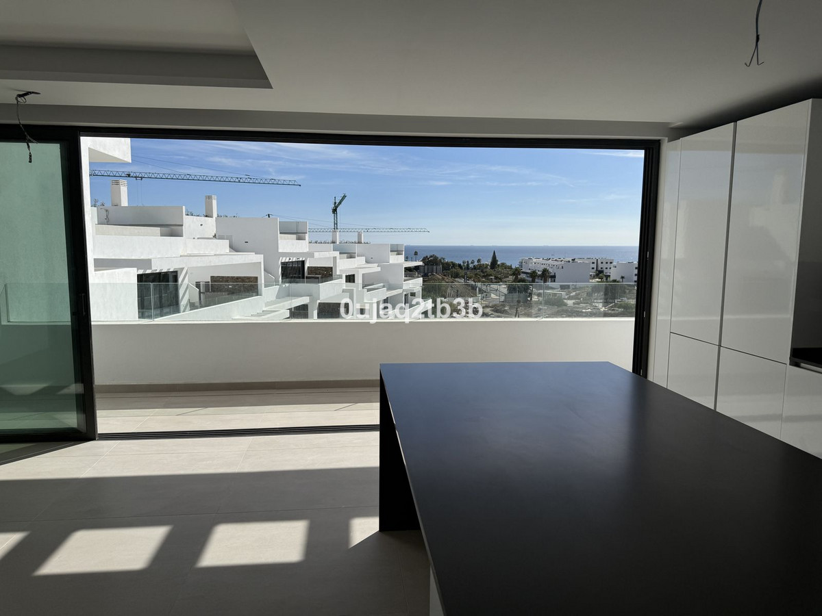 2 Bed Apartment for sale in Estepona Costa Del Sol, Málaga, Spain