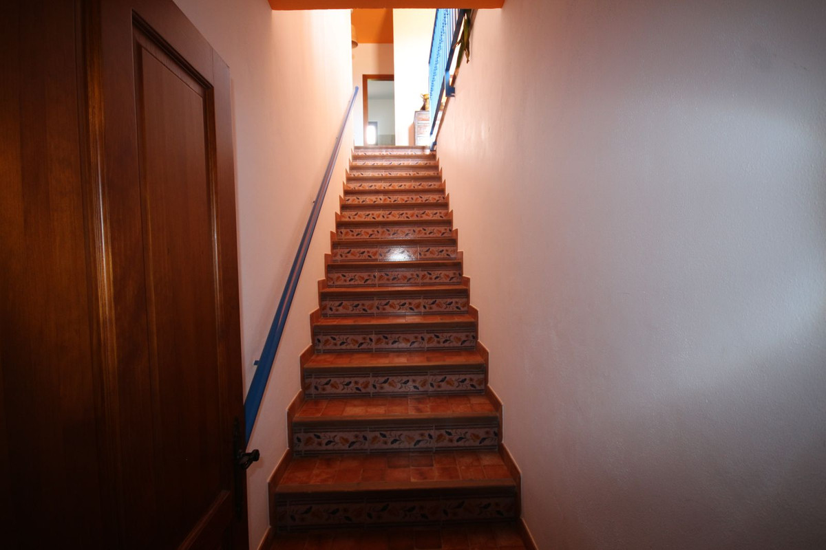 20 Bed Townhouse for sale in Almogía Costa Del Sol, Málaga, Spain