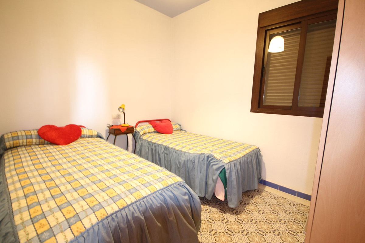 20 Bed Townhouse for sale in Almogía Costa Del Sol, Málaga, Spain