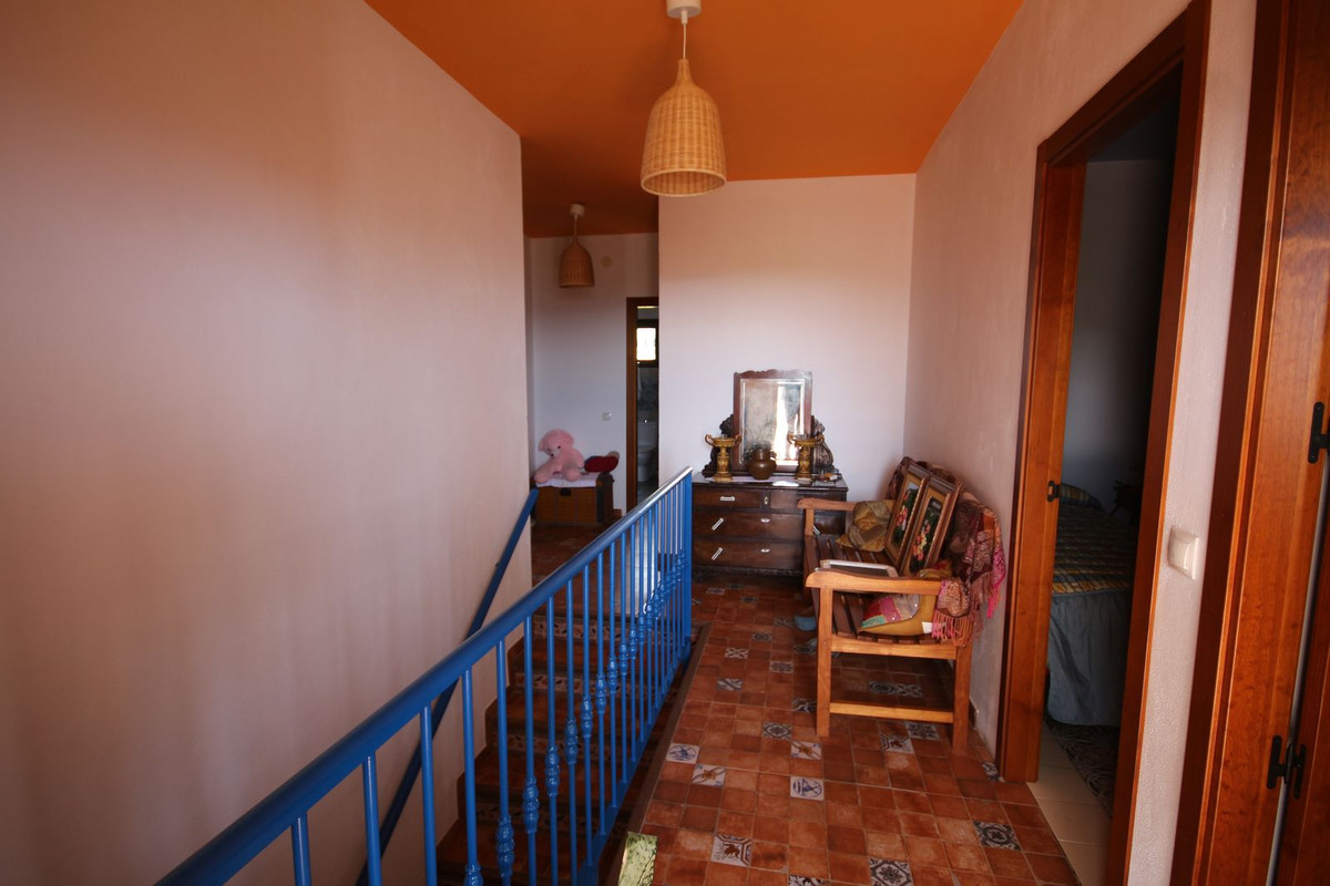 20 Bed Townhouse for sale in Almogía Costa Del Sol, Málaga, Spain