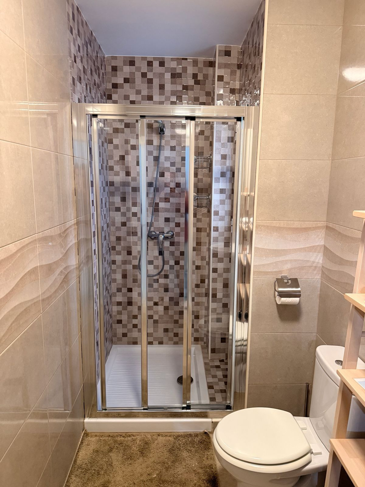 2 Bed Apartment for sale in La Carihuela Costa Del Sol, Málaga, Spain