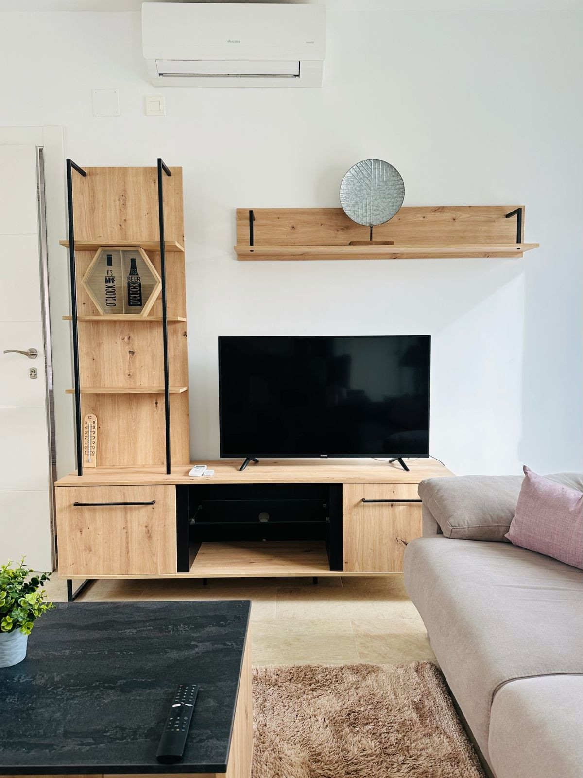 2 Bed Apartment for sale in La Carihuela Costa Del Sol, Málaga, Spain