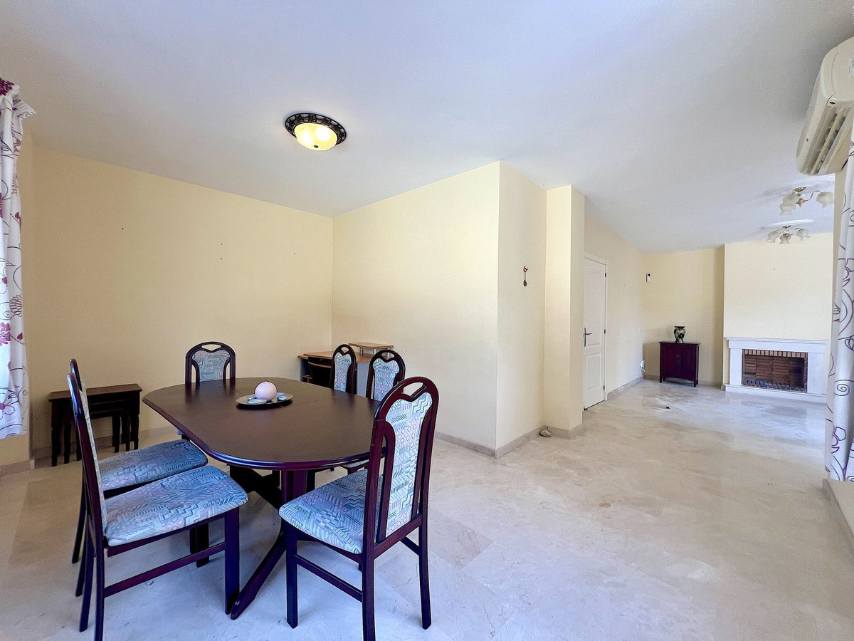 Se vende Pareada de 3 dormitorios en Costa Del Sol, Málaga, España