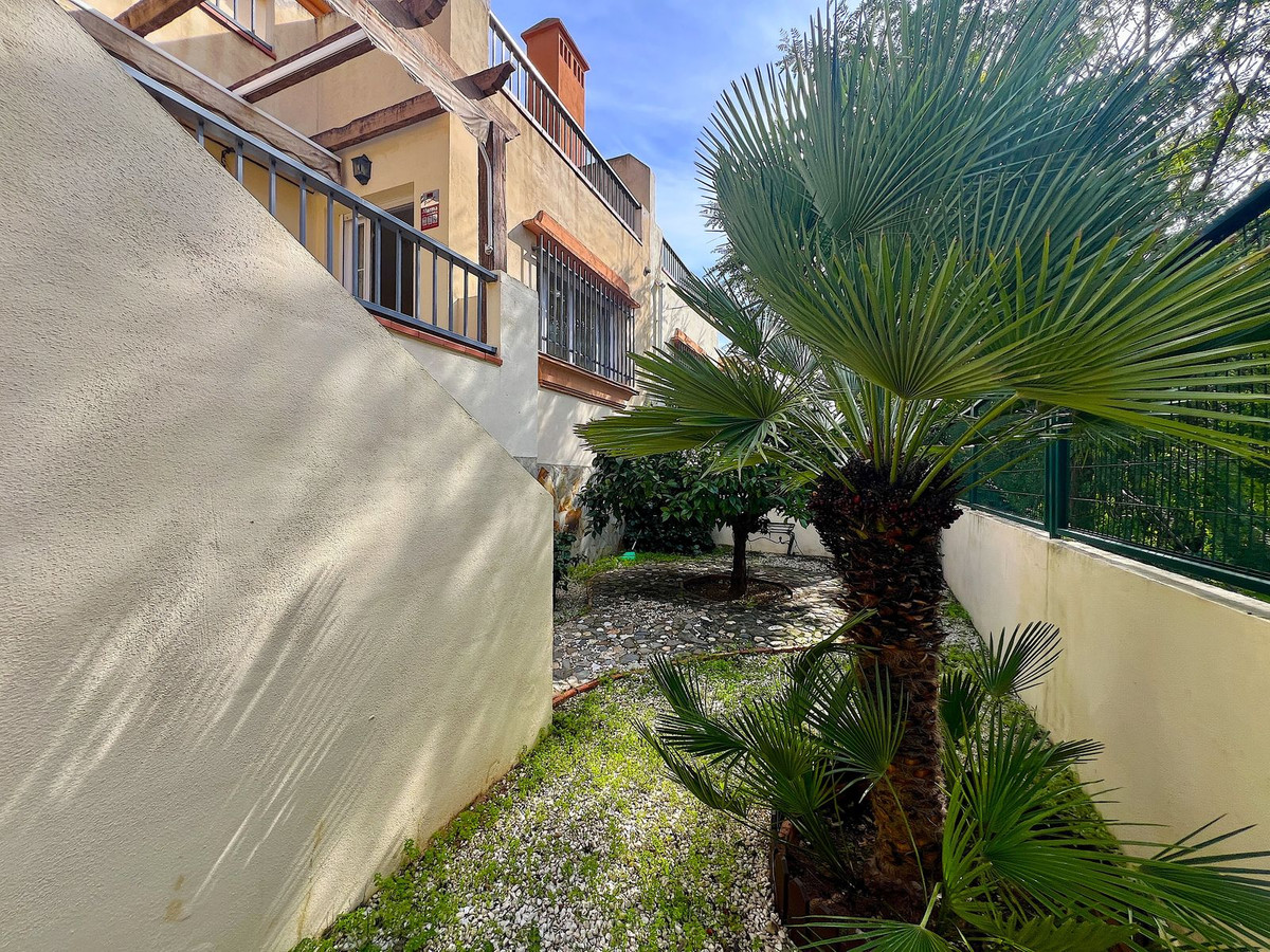 Se vende Pareada de 3 dormitorios en Costa Del Sol, Málaga, España