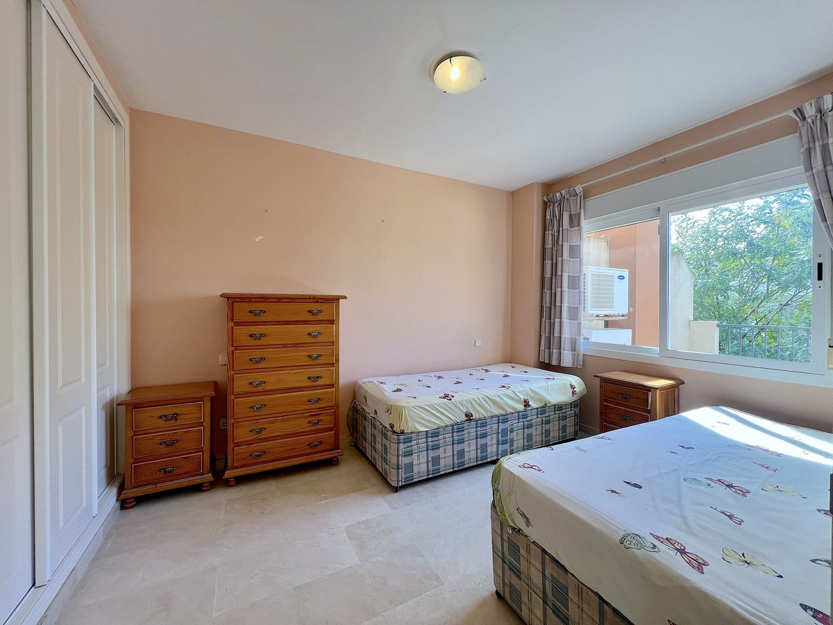 Se vende Pareada de 3 dormitorios en Costa Del Sol, Málaga, España