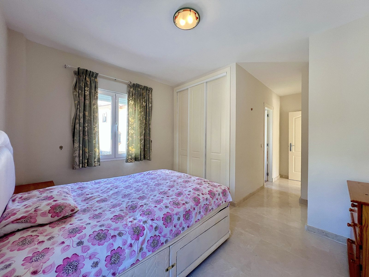 Se vende Pareada de 3 dormitorios en Costa Del Sol, Málaga, España