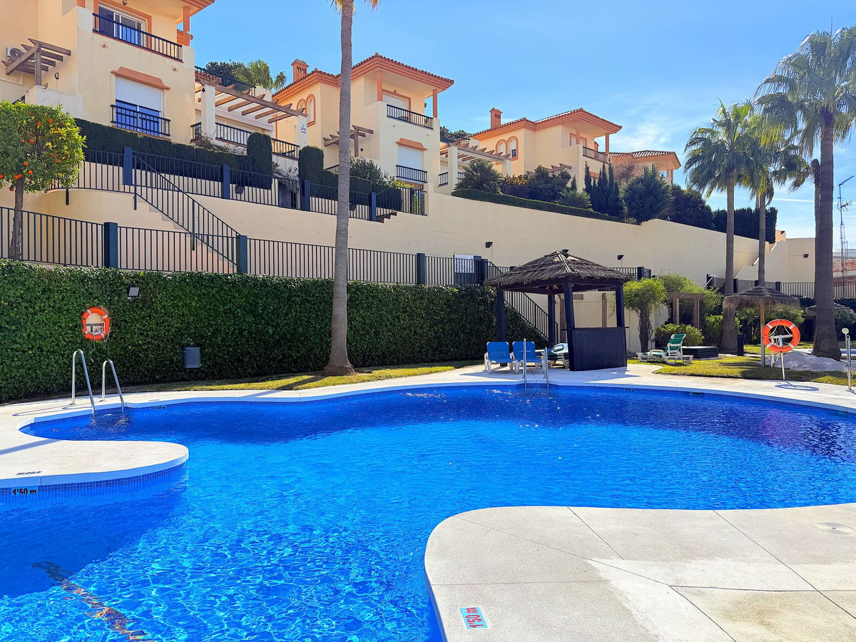 Se vende Pareada de 3 dormitorios en Costa Del Sol, Málaga, España