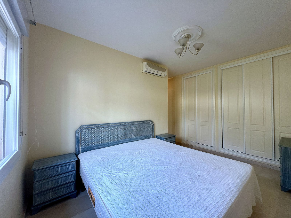 Se vende Pareada de 3 dormitorios en Costa Del Sol, Málaga, España