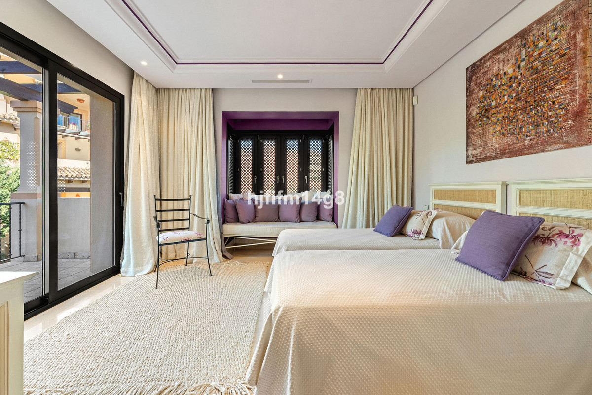 Se vende Apartamento Planta Media de 3 dormitorios en Costa Del Sol, Málaga, España