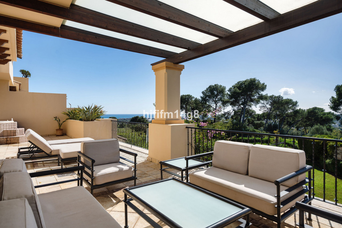 Se vende Apartamento Planta Media de 3 dormitorios en Costa Del Sol, Málaga, España