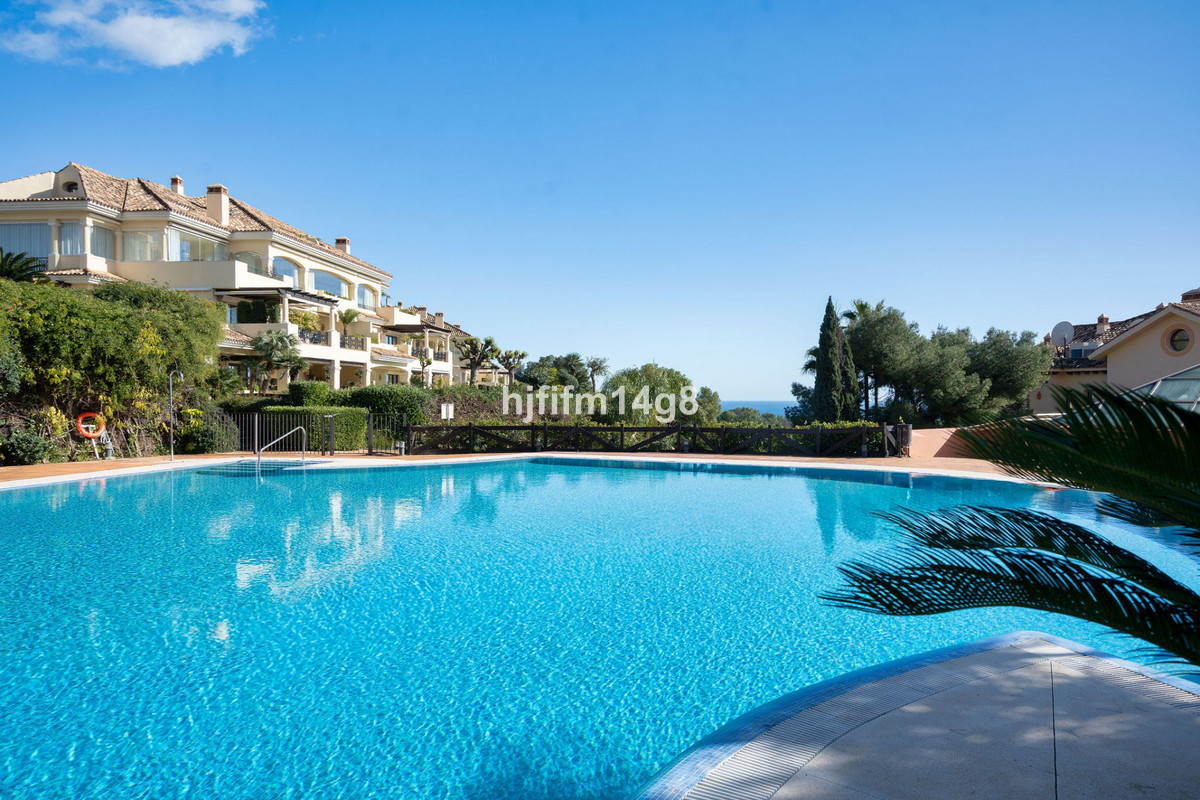 Se vende Apartamento Planta Media de 3 dormitorios en Costa Del Sol, Málaga, España