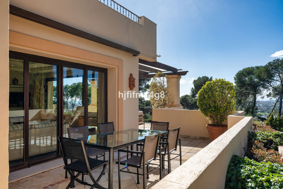 Se vende Apartamento Planta Media de 3 dormitorios en Costa Del Sol, Málaga, España