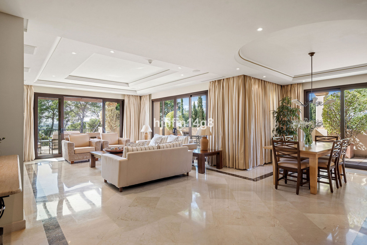 Se vende Apartamento Planta Media de 3 dormitorios en Costa Del Sol, Málaga, España