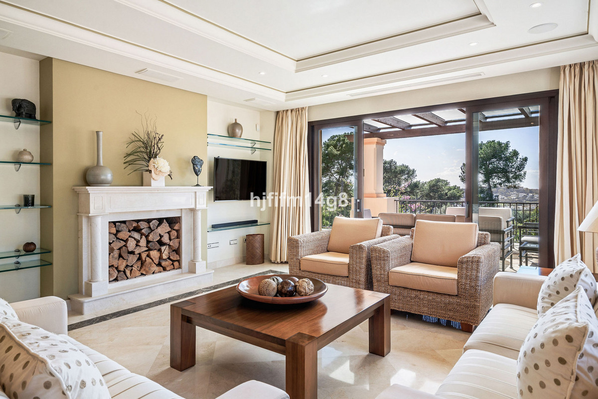 Se vende Apartamento Planta Media de 3 dormitorios en Costa Del Sol, Málaga, España