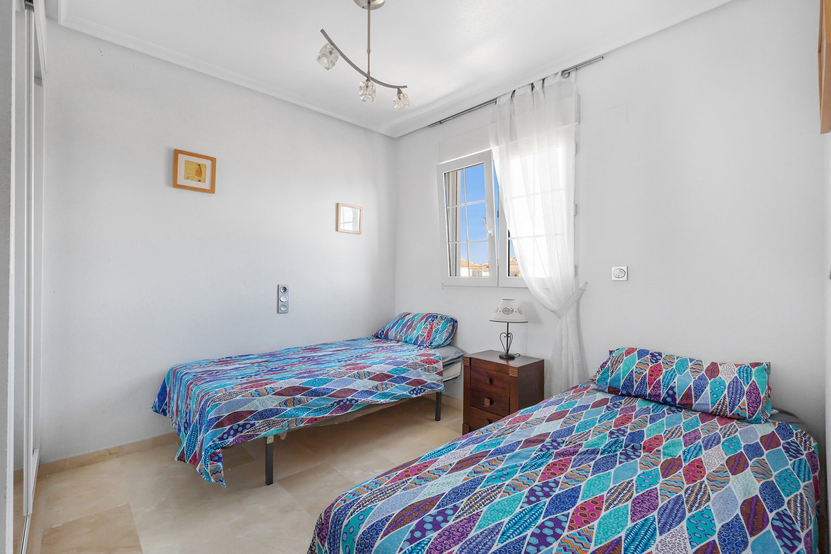 Se vende Villa - Chalet de 2 dormitorios en Costa Blanca, Alicante, España