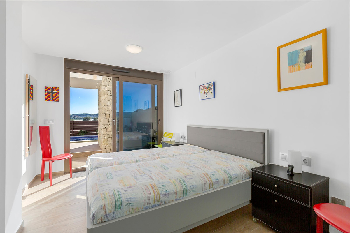 Se vende Villa - Chalet de 3 dormitorios en Costa Blanca, Alicante, España