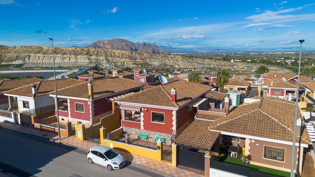 Se vende Villa - Chalet de 3 dormitorios en Costa Blanca, Alicante, España