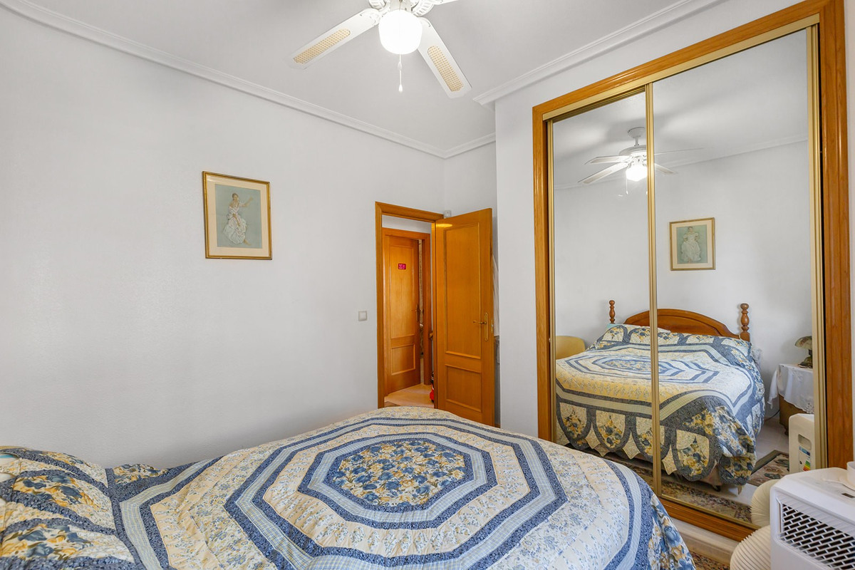Se vende Villa - Chalet de 3 dormitorios en Costa Blanca, Alicante, España