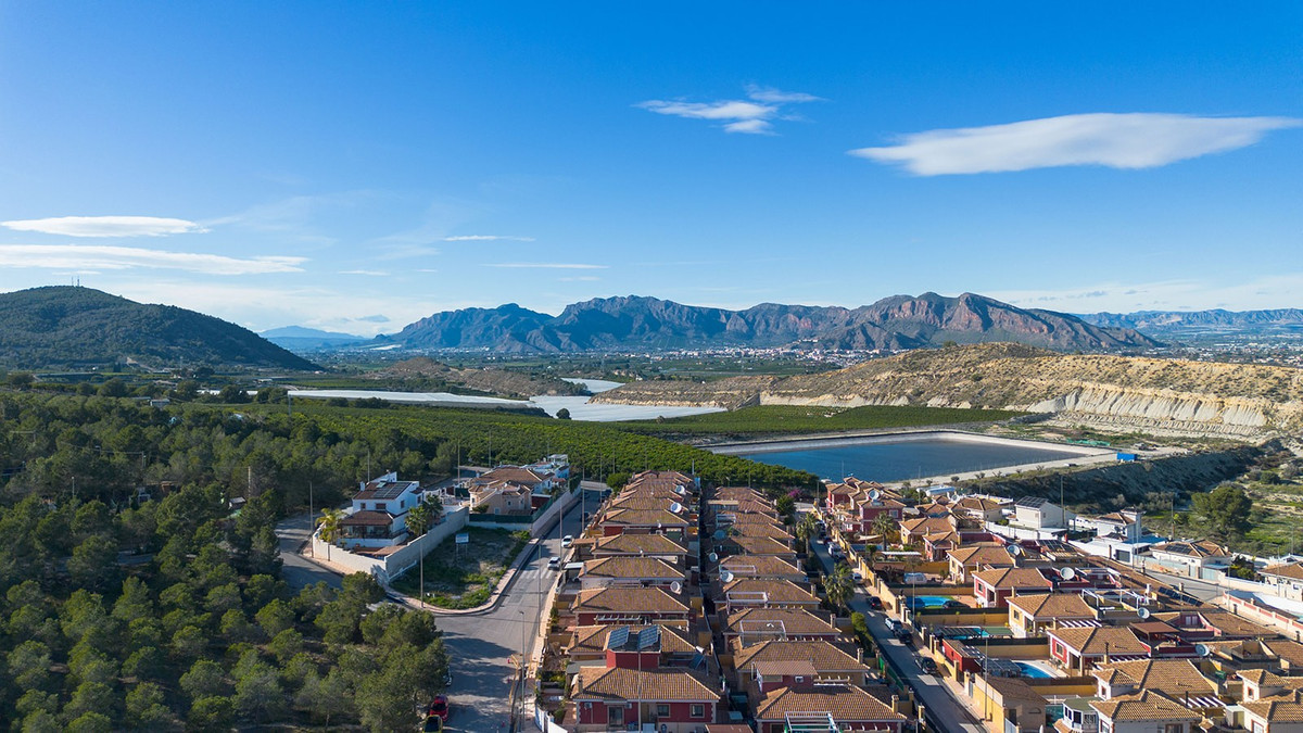Se vende Villa - Chalet de 3 dormitorios en Costa Blanca, Alicante, España