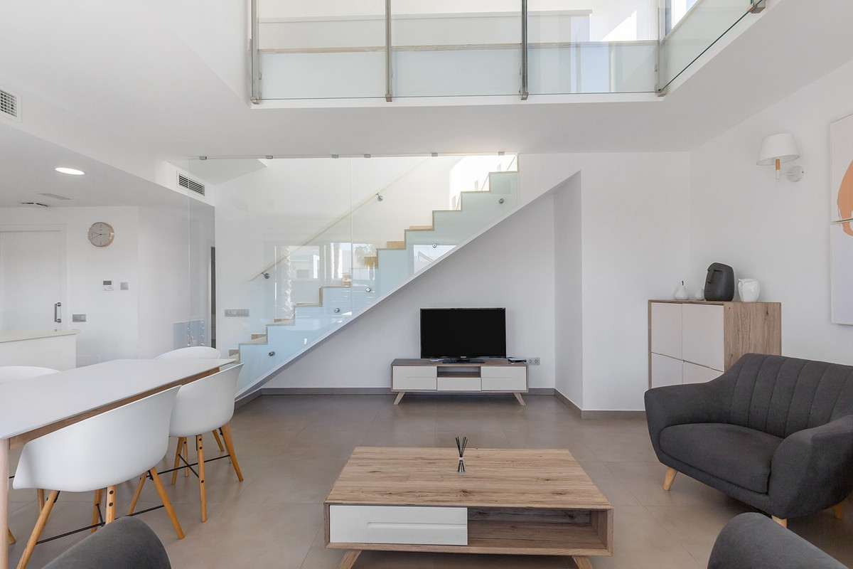 Se vende Villa - Chalet de 3 dormitorios en Costa Blanca, Alicante, España
