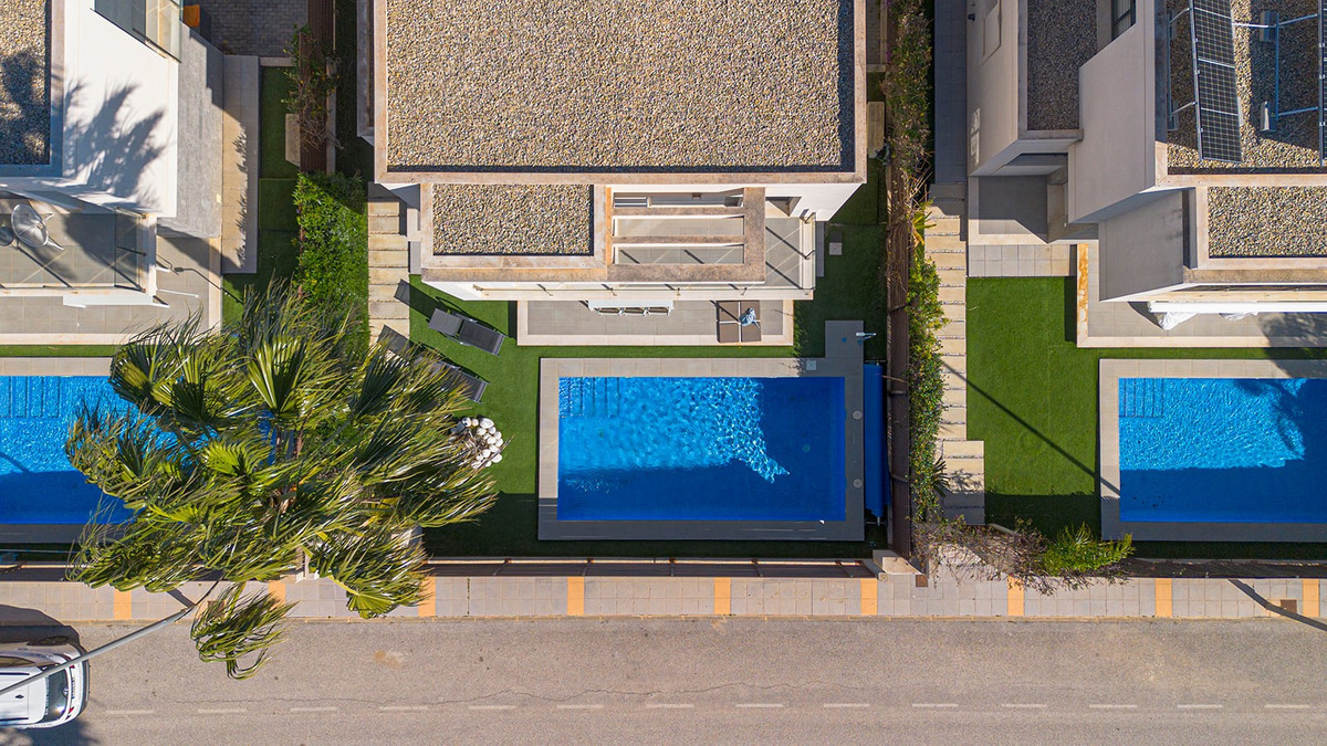 Se vende Villa - Chalet de 3 dormitorios en Costa Blanca, Alicante, España