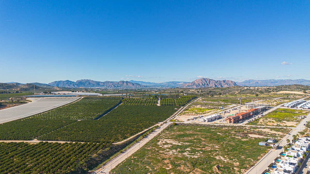 Se vende Villa - Chalet de 3 dormitorios en Costa Blanca, Alicante, España
