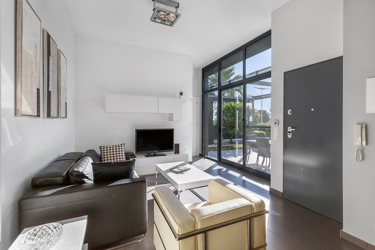 Se vende Villa - Chalet de 3 dormitorios en Costa Blanca, Alicante, España
