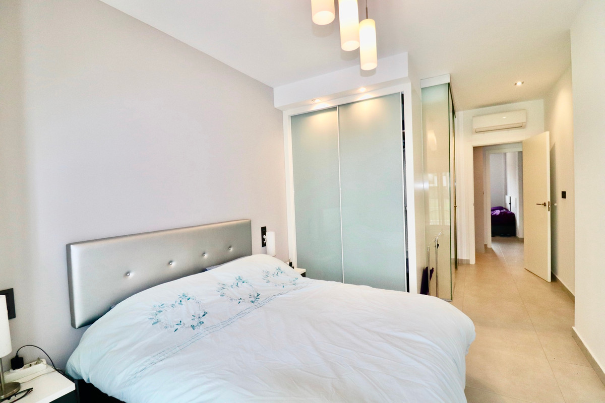 3 Bed Apartment for sale in Guardamar Del Segura Costa Blanca, Alicante, Spain