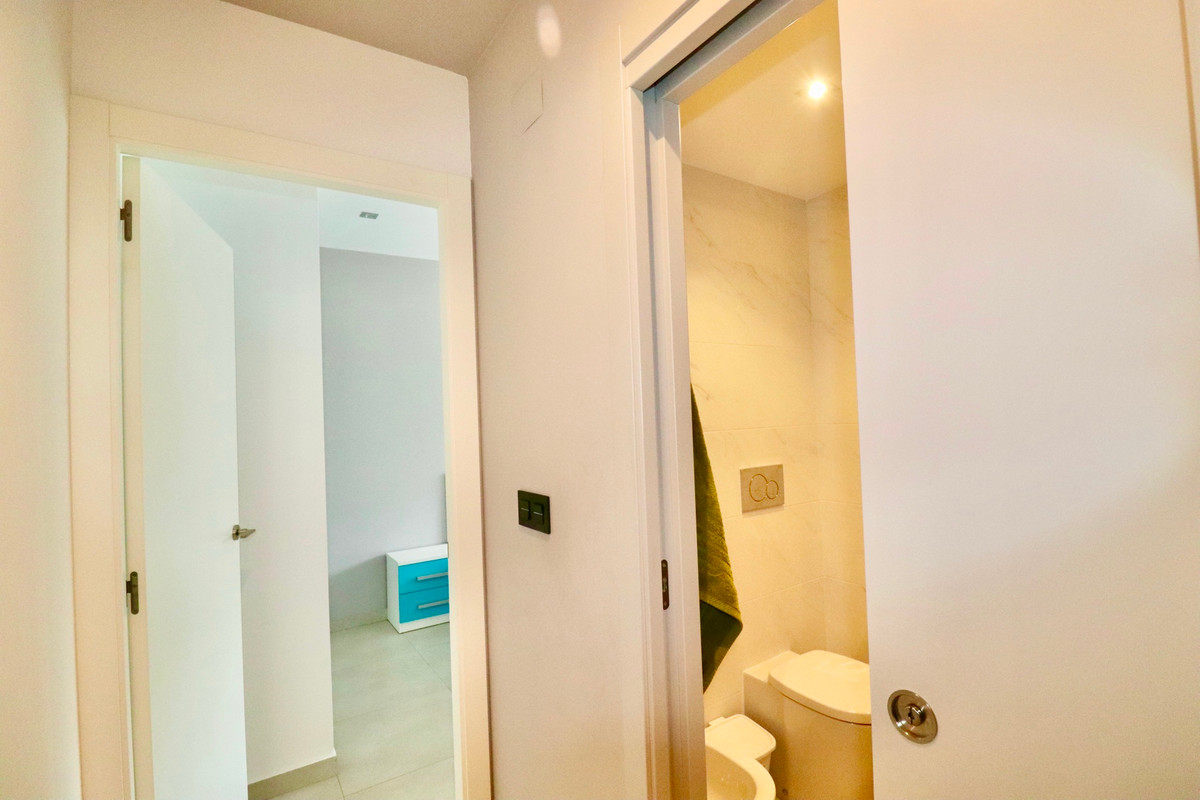 3 Bed Apartment for sale in Guardamar Del Segura Costa Blanca, Alicante, Spain